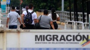 Colombia-propone-visados-circulares-para-migrantes-venezolanos-696x392-1
