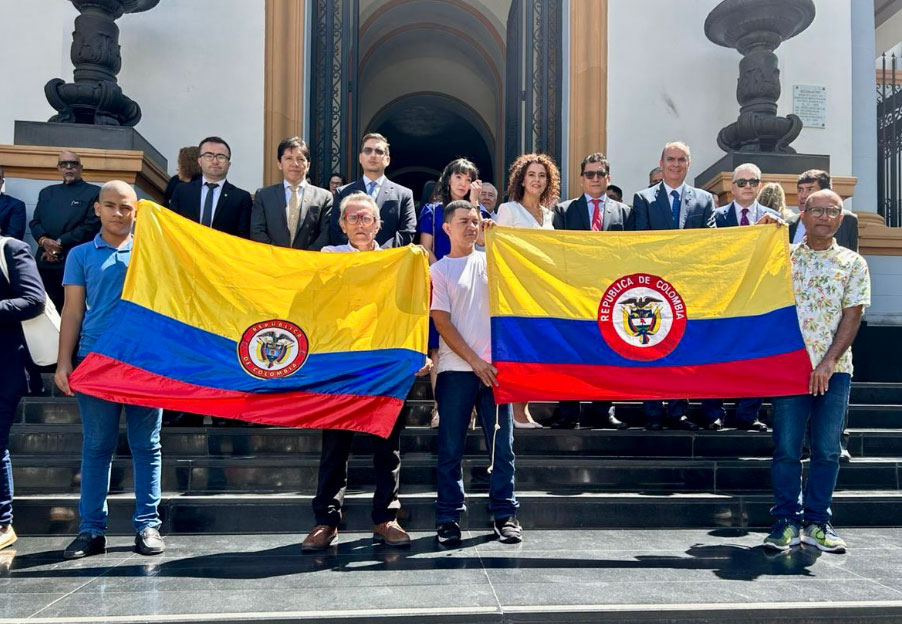 Embajador-Milton-Rengifo3
